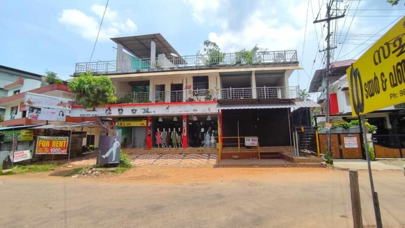 4600 sqft Commercial Building with 3BHK Apartment for rent, Kottayam, Kerala, India