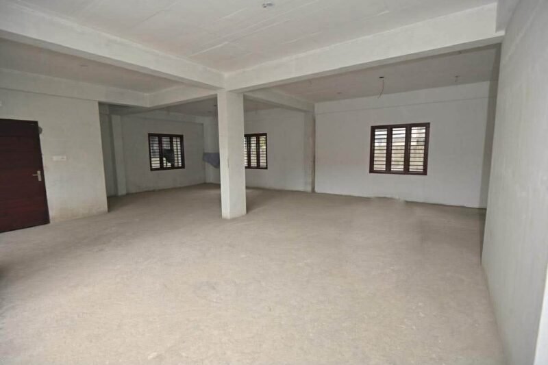 4300 sqft Commercial Office space for rent in Kozhikode(Calicut), Kerala, India - ₹ 60000-210000/ month.