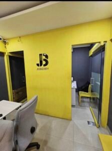 250 sqft commercial office space for rent in Kozhikode(Calicut), Kerala, India -₹15000/ month