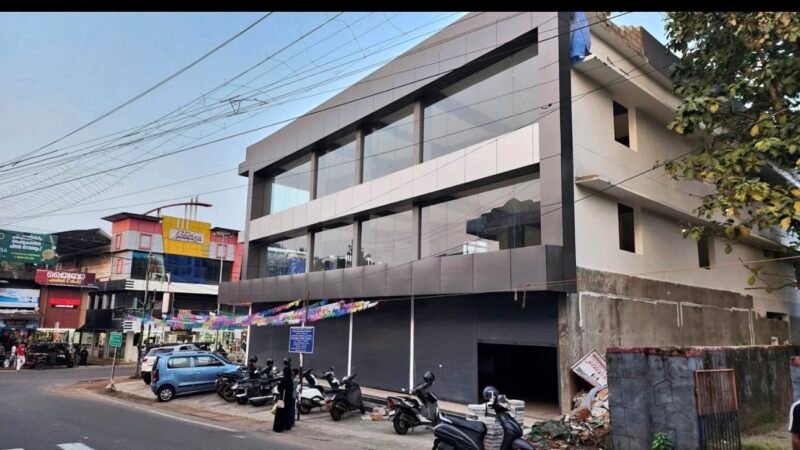 1000 Sqf Command Office spaces for rent in Kozhikode(Calicut) Kerala, India- ₹ 150000/month