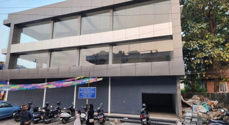 1000 Sqf Command Office spaces for rent in Kozhikode(Calicut) Kerala, India- ₹ 150000/month