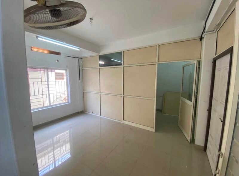Commercial office space for rent in Kochi (Ernakulam),Kerala, India