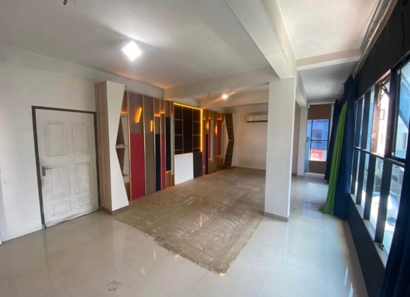 Commercial office space for rent in Kochi (Ernakulam),Kerala, India