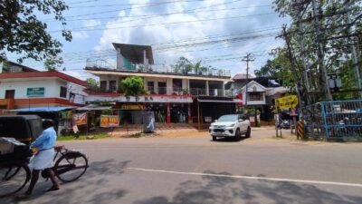 4600 sqft Commercial Building with 3BHK Apartment for rent, Kottayam, Kerala, India