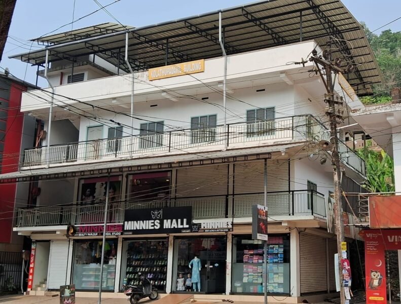 1700 sqft Commercial office space for rent in kozhikode(Calicut), Kerala, India - ₹ 12,000to ₹ 30,000/ month